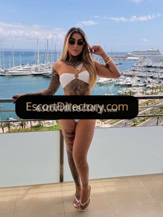 Luna, escort in Prague