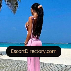 Escort in Athens, Lana Vip Escort provides Handjob