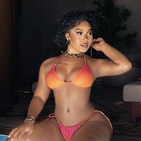 Berry, escort in Dubai