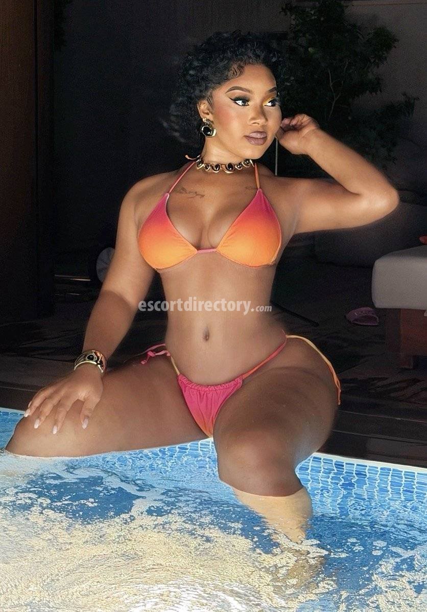 Berry, escort in Dubai