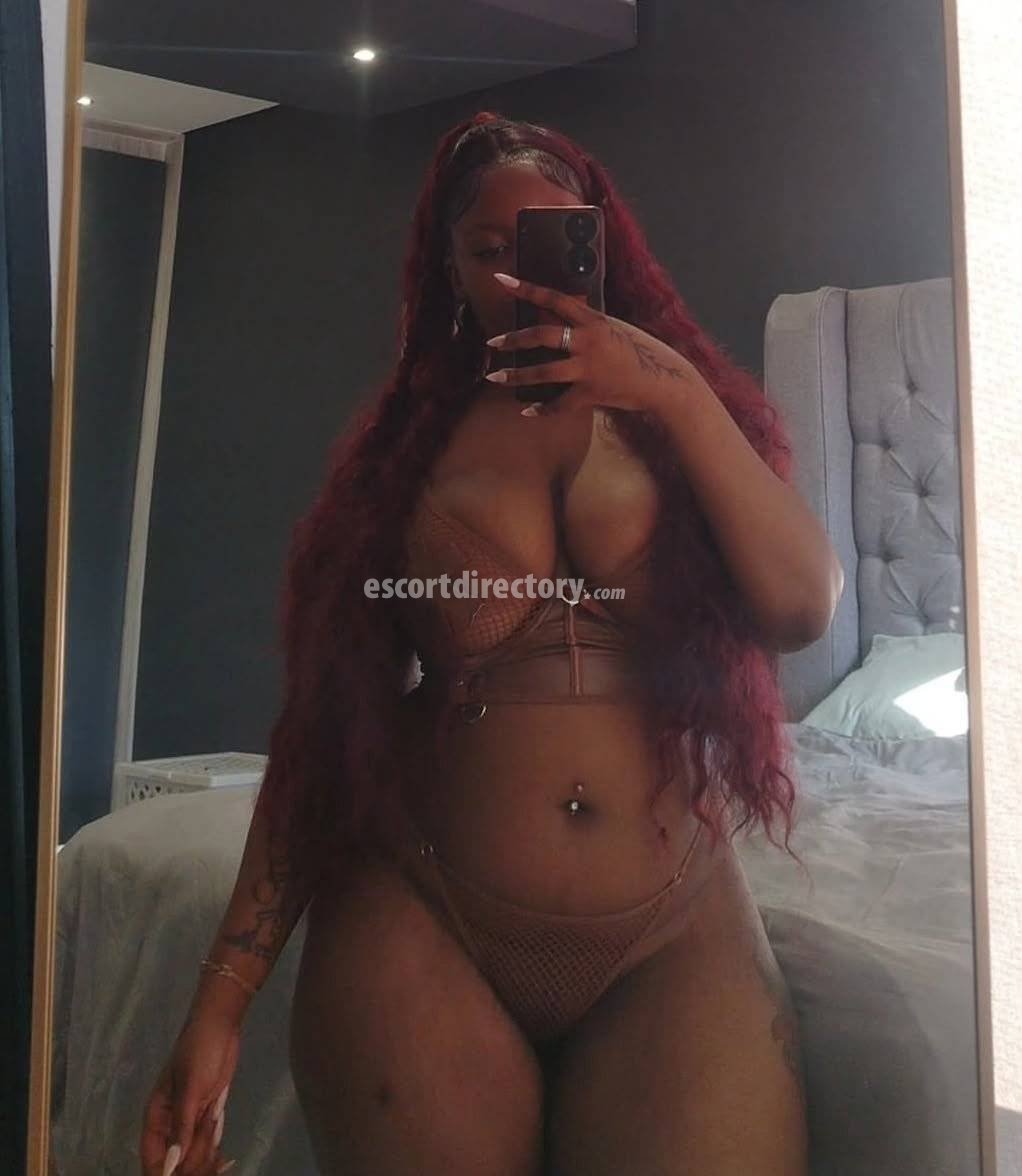 Lovey performs Sexo em diferentes posições, escort in Abu Dhabi