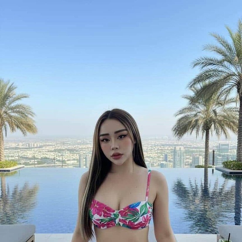 Hana, escort in Dubai