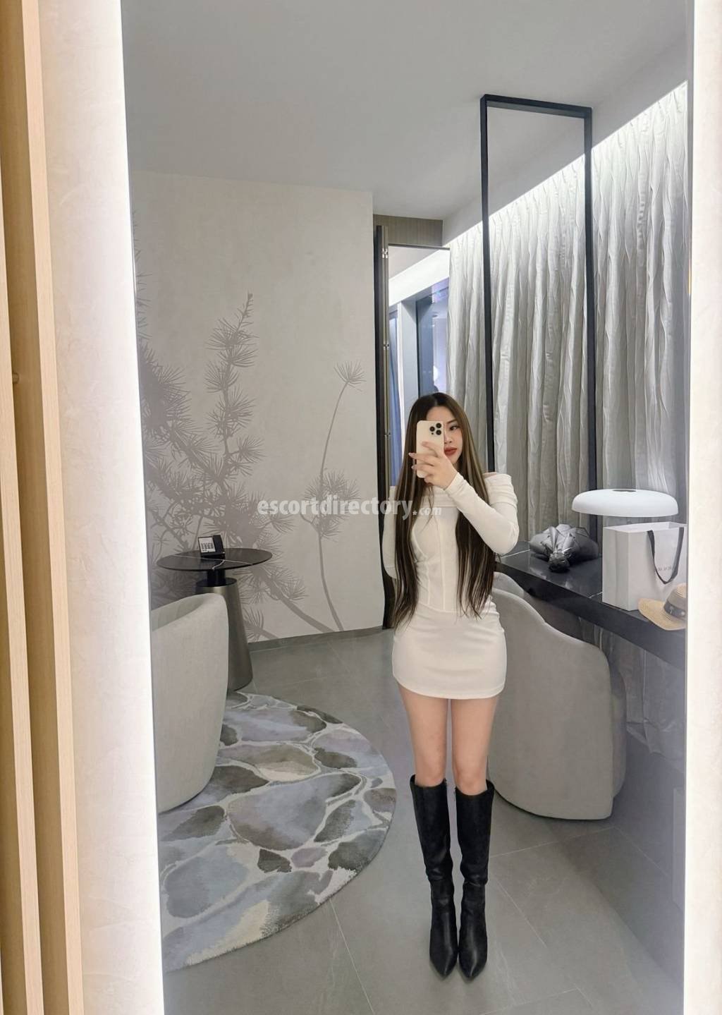 Hana, escort in Dubai