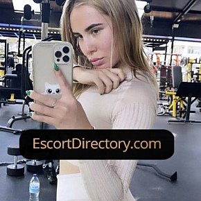 Kiyara Vip escort in Munich offers Beijo francês services