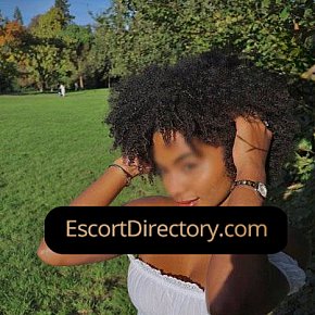Tyanna performs Sexo en diferentes posturas, escort in Zurich