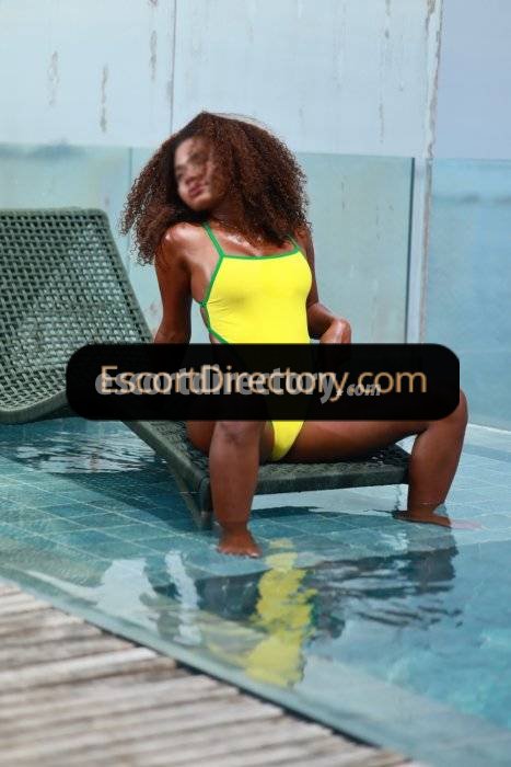 Escort in Zurich, Tyanna Vip Escort provides Experiencia de Novia (GFE)