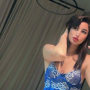 Farah, escort in Abu Dhabi