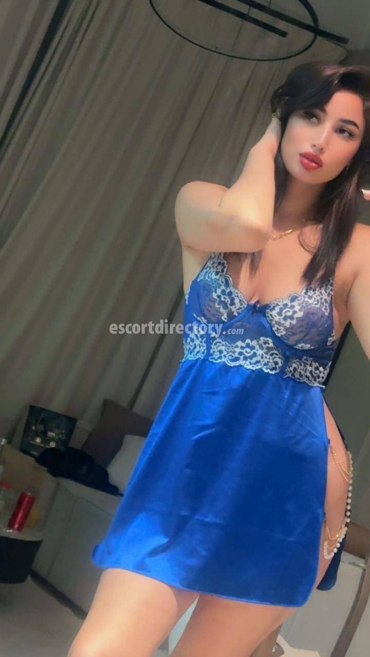 Farah, escort in Abu Dhabi