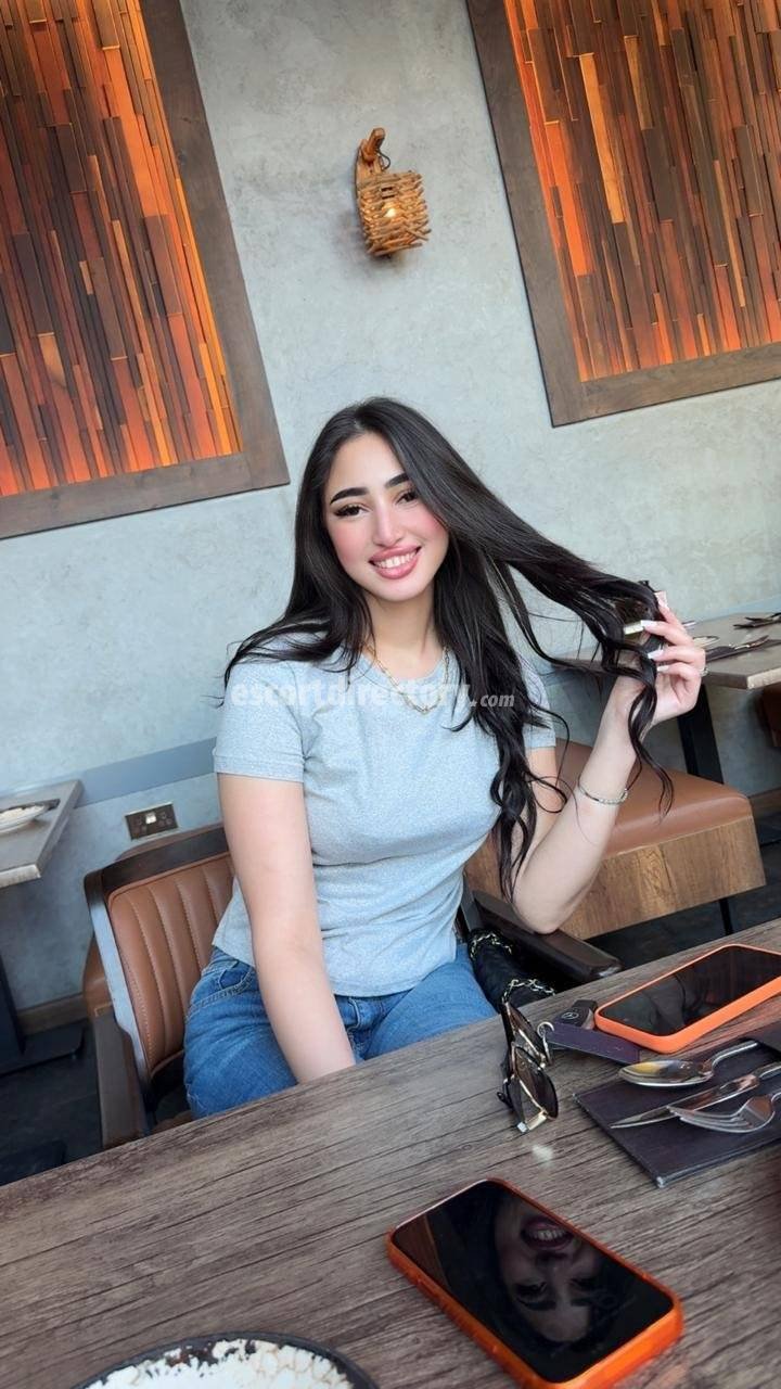 Farah, escort in Abu Dhabi