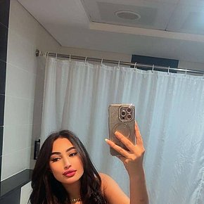 Farah, escort in Abu Dhabi