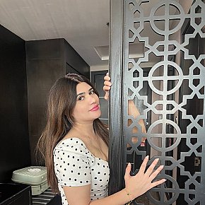 Hania, escort in Juffair