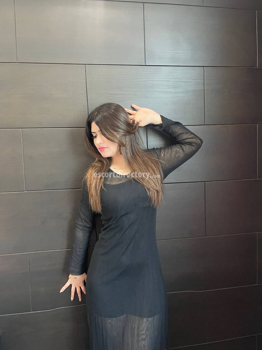 Hania, escort in Juffair