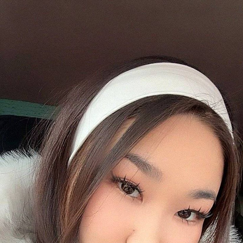 Indira, escort in Dubai