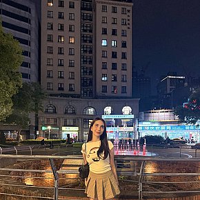 Jeferlyn performs Position 69, escort in Makati