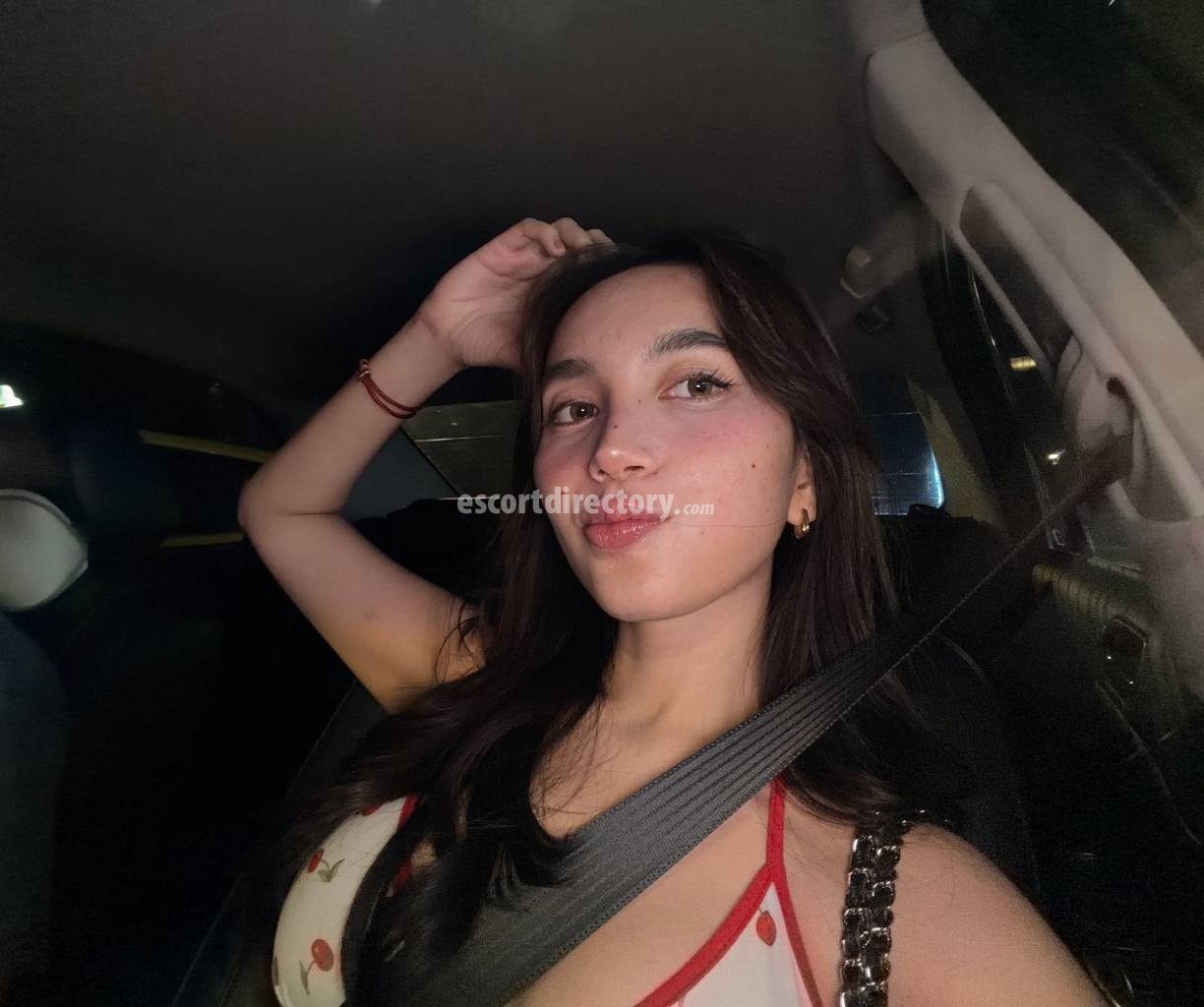 Hot girl in Makati offers Sexe dans différentes positions