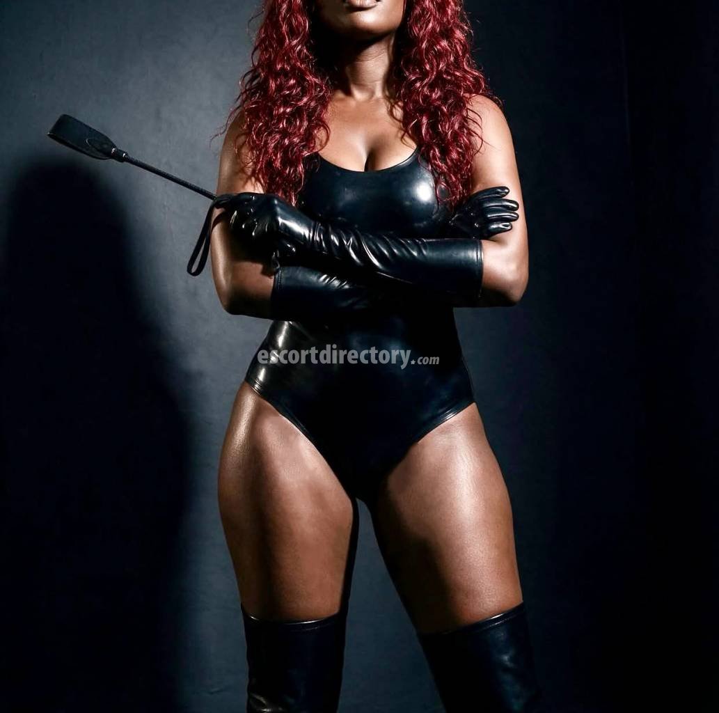 Madame T performs Juegos con dildo, escort in Kampala