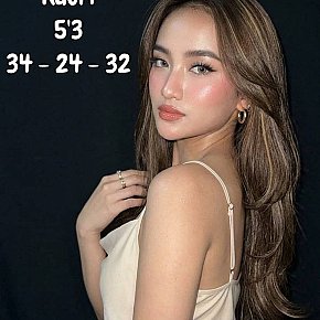 Escort in Manila, KAORI Petite provides Blowjob mit Kondom