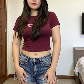 Hot girl in Manila offers Experiencia de Novia (GFE)