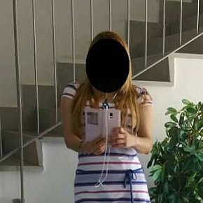 Jose escort in Sevilla offers sexo oral sem preservativo services