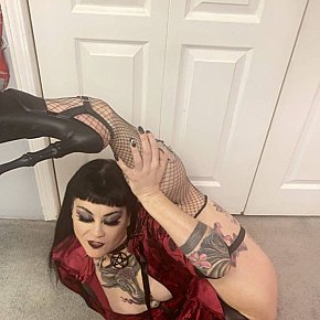 MarcindaDesade escort in Edmonton offers Padrona (hard) services