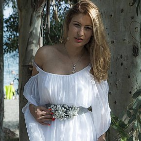 HAPPY-LAURA Completamente Natural escort in Marbella offers Depilação intima services
