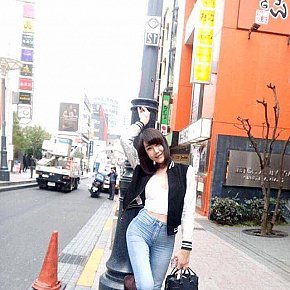Emily escort in Tokyo