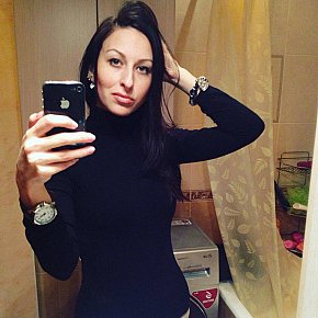 Kate escort in Moscow offers Experiencia de Novia (GFE)
 services