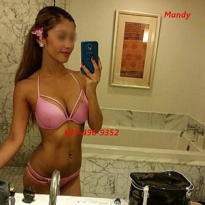 Mandy escort in Toronto offers Küssen services