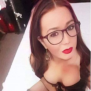 KinkyDominantTopMistress Mature escort in Manila offers French Kissing services