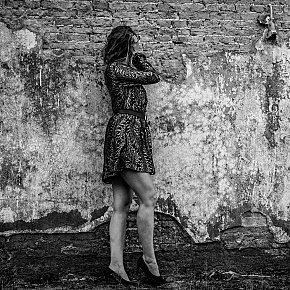 Anna-erotische-massage escort in  offers Küssen bei Sympathie services