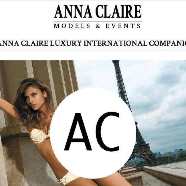 Anna-Claire-Models