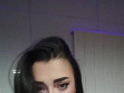 Yarina Superbunduda escort in Bucharest offers Beija se rolar química services