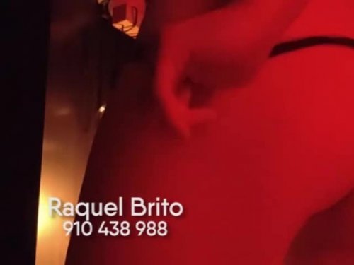 Escort in Porto, Raquel Brito Student(in) provides Blowjob ohne Kondom