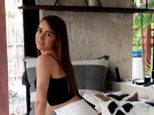 Linda escort in Cancun offers Massaggio erotico services