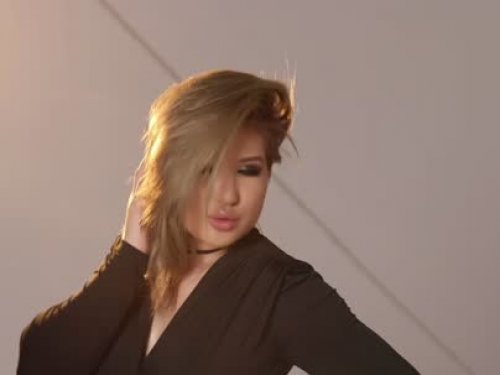 Carol Completamente Natural escort in Dubai offers Podolatria services