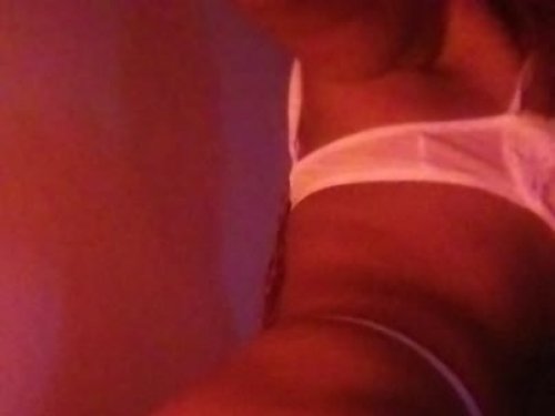 Eva-Moralez escort in Algarve offers Web cam services