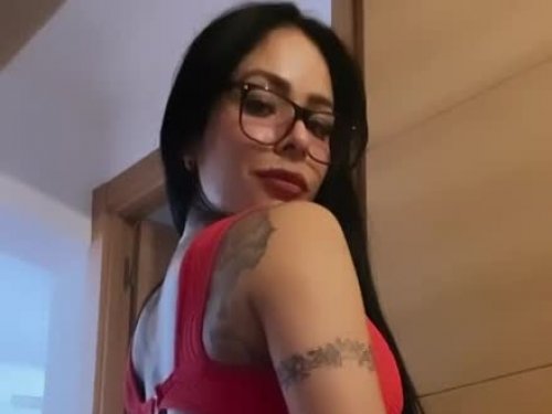 Kylie escort in Marbella offers sexo oral sem preservativo services
